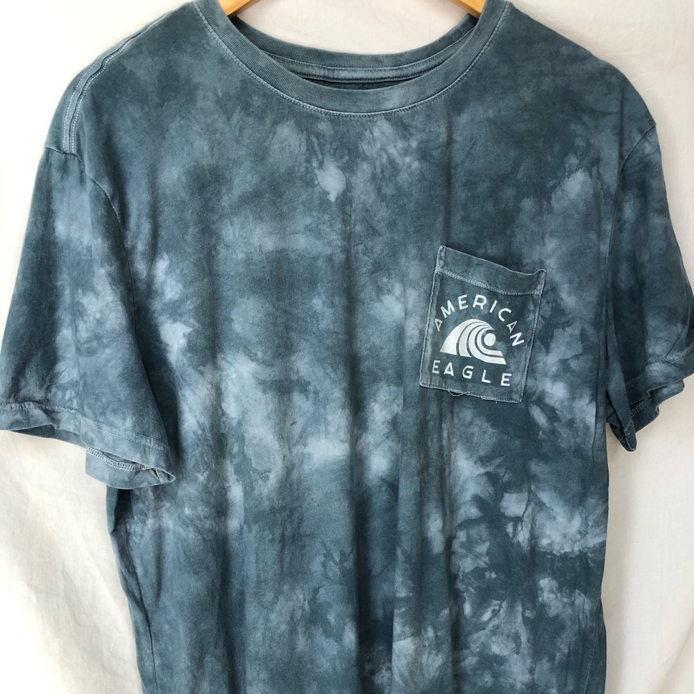American Eagle T-shirt